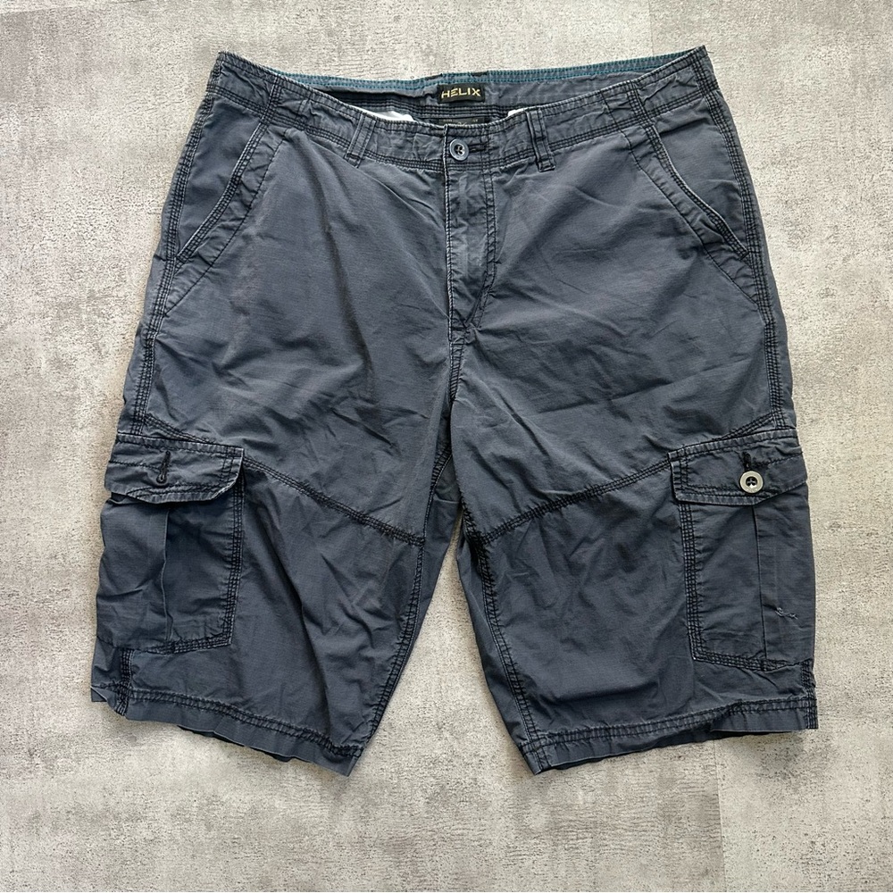 Helix Men's Gray Vintage Style Cargo Shorts